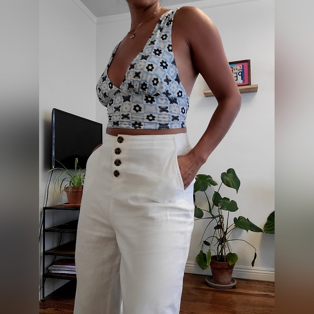 Stylish Retro Halter Top